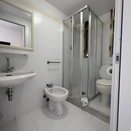 Domus Hotel