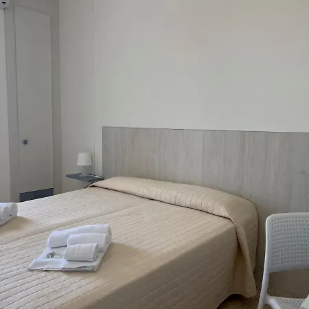 Domus Hotel