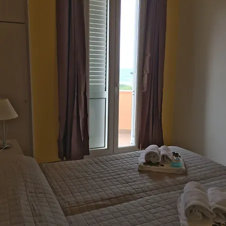 Domus Ξενοδοχείο