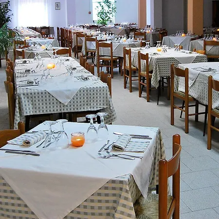 Domus Ξενοδοχείο