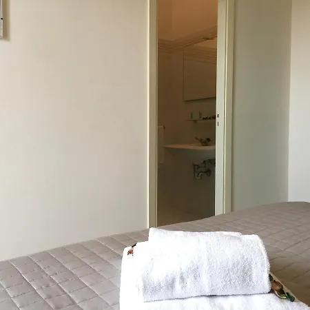 Domus Ξενοδοχείο 3*